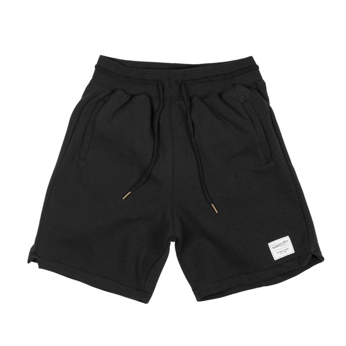 mitchell-ness-essentials-shorts-shop-mitchell-ness-shorts-and-pants